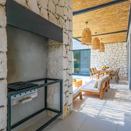 Βίλα Viohouses - Luxury Private Pool Φετιγιέ